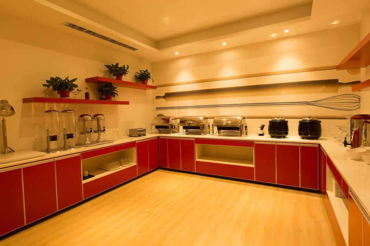Hotel Ibis Xi'An North Train Station Executive Center Esterno foto