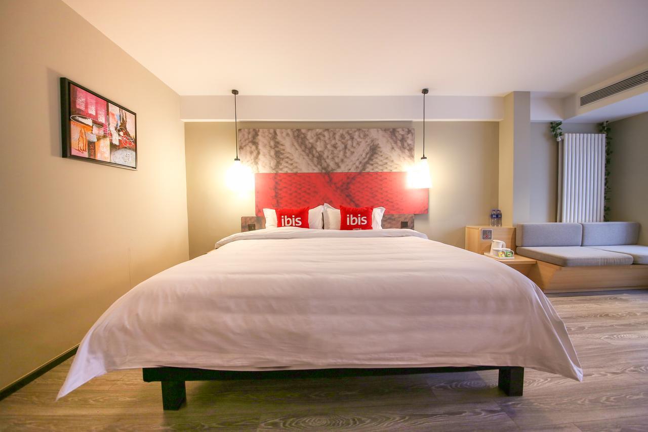 Hotel Ibis Xi'An North Train Station Executive Center Esterno foto
