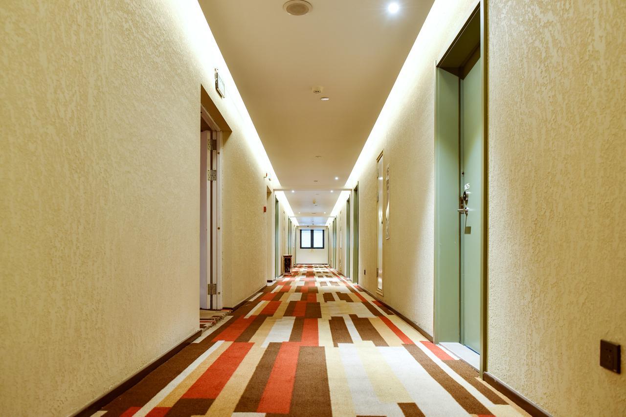 Hotel Ibis Xi'An North Train Station Executive Center Esterno foto